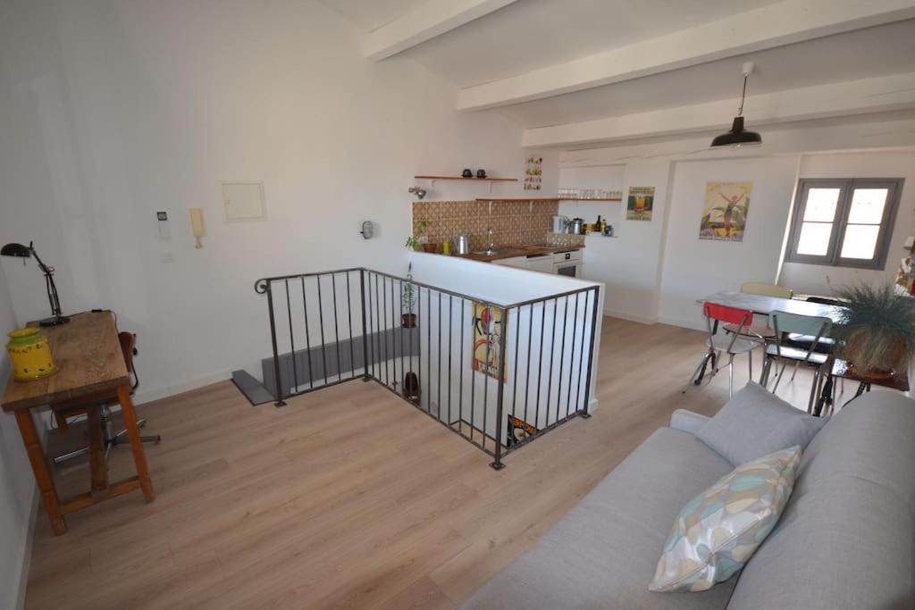 Le Dix Duplex Historical Center Balcony With View And Air Conditioning آيكس أومبروفينس المظهر الخارجي الصورة